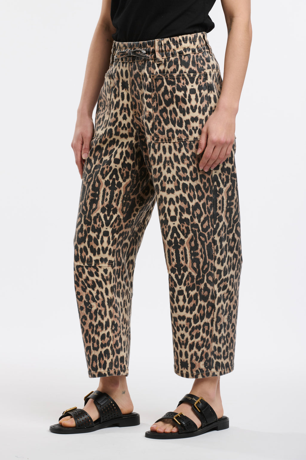 Leo Barrel Jean Leopard