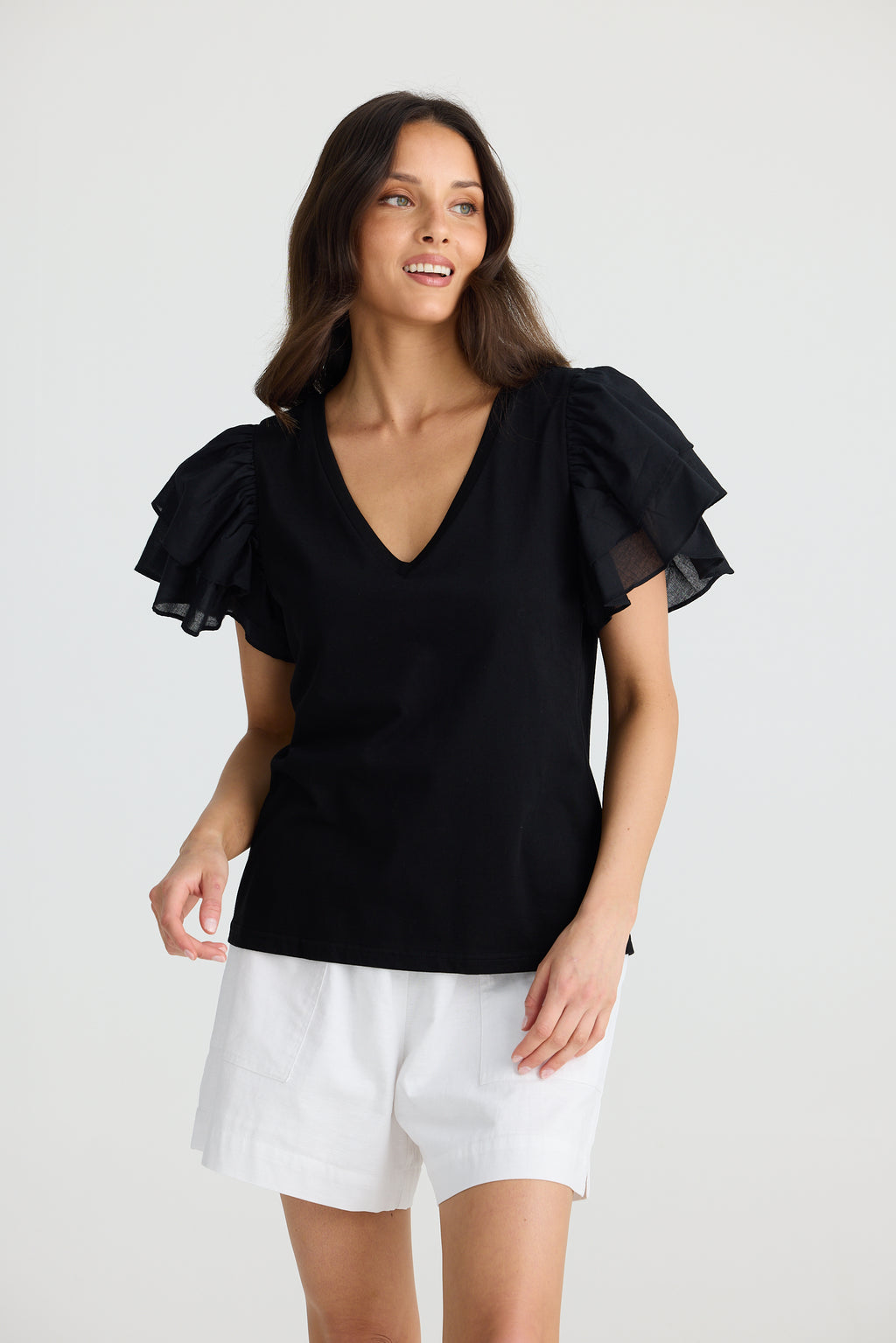 Gigi Vneck Tee Black