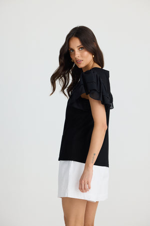 Gigi Vneck Tee Black