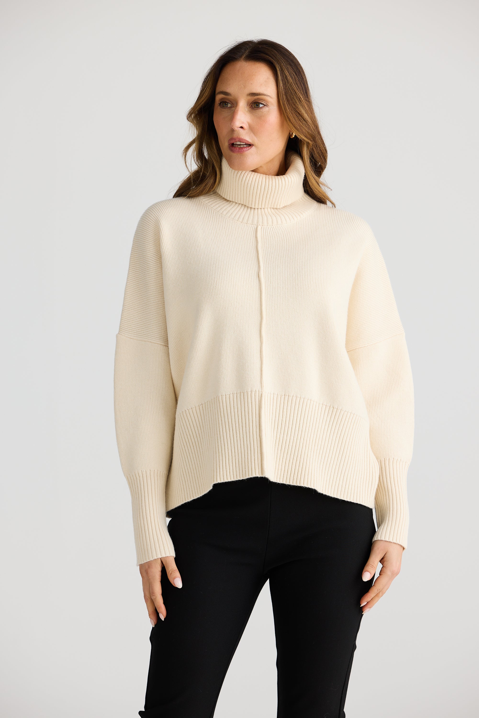 Sophie Knit Jumper Off White – The Kingsman Collection