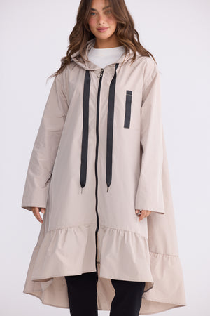 Hyacinth Raincoat Taupe w Black