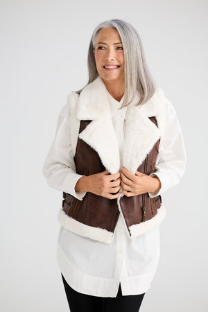 Alba Vest Brown