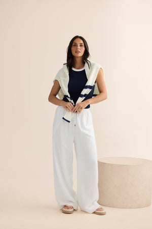 Mckinney Knit White w navy