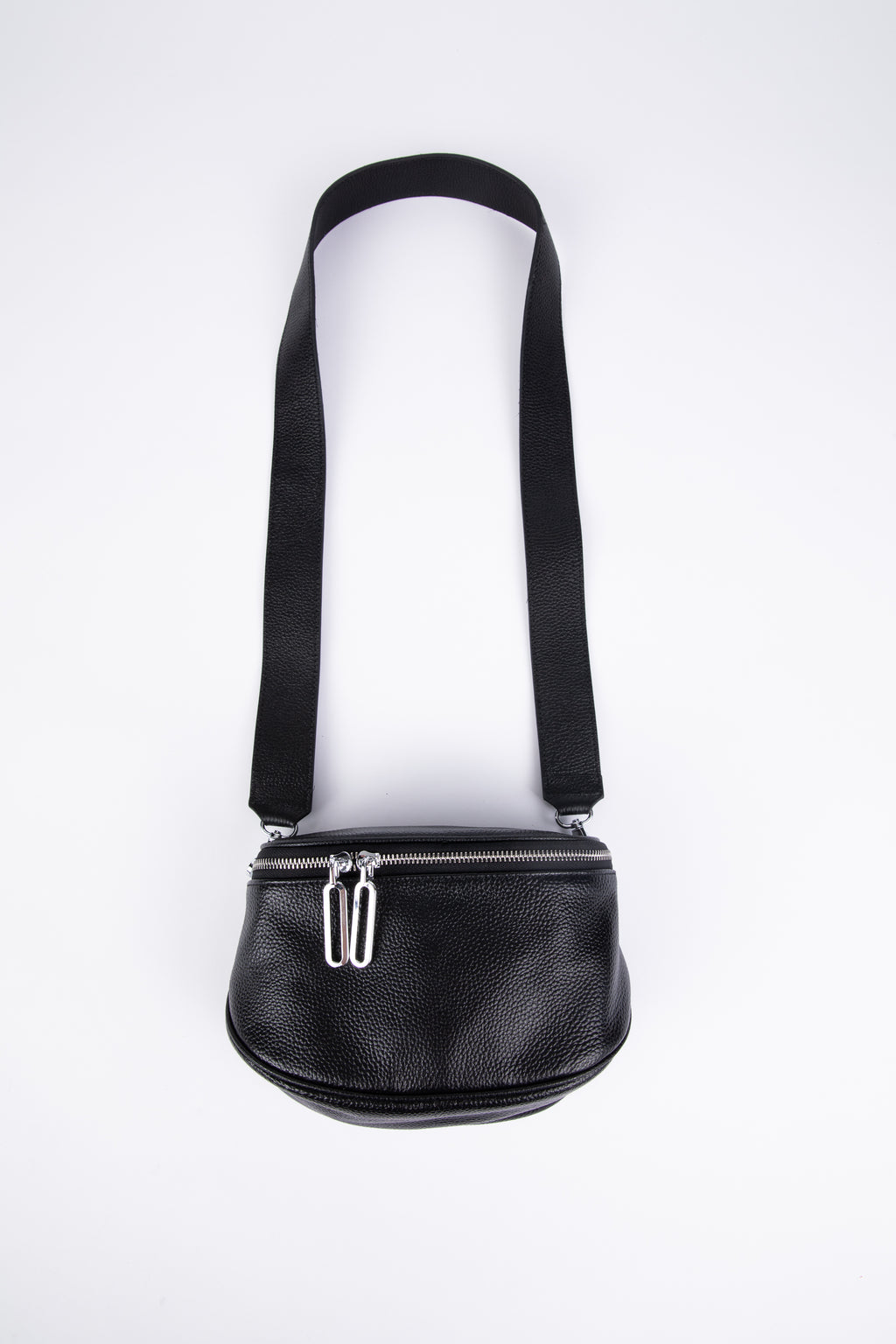 Kensington Pouch Bag Black