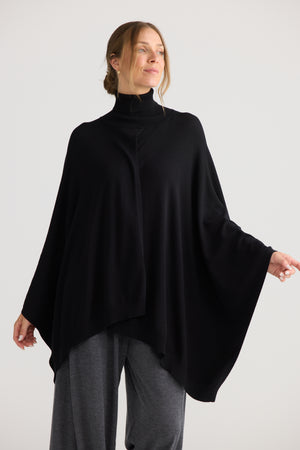 Awaken Knit Cape Black