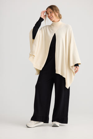 Awaken Knit Cape Dove