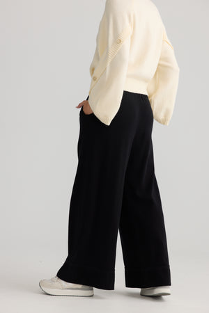 Awaken Knit Pant Black