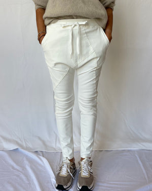 Waxed Jogger White