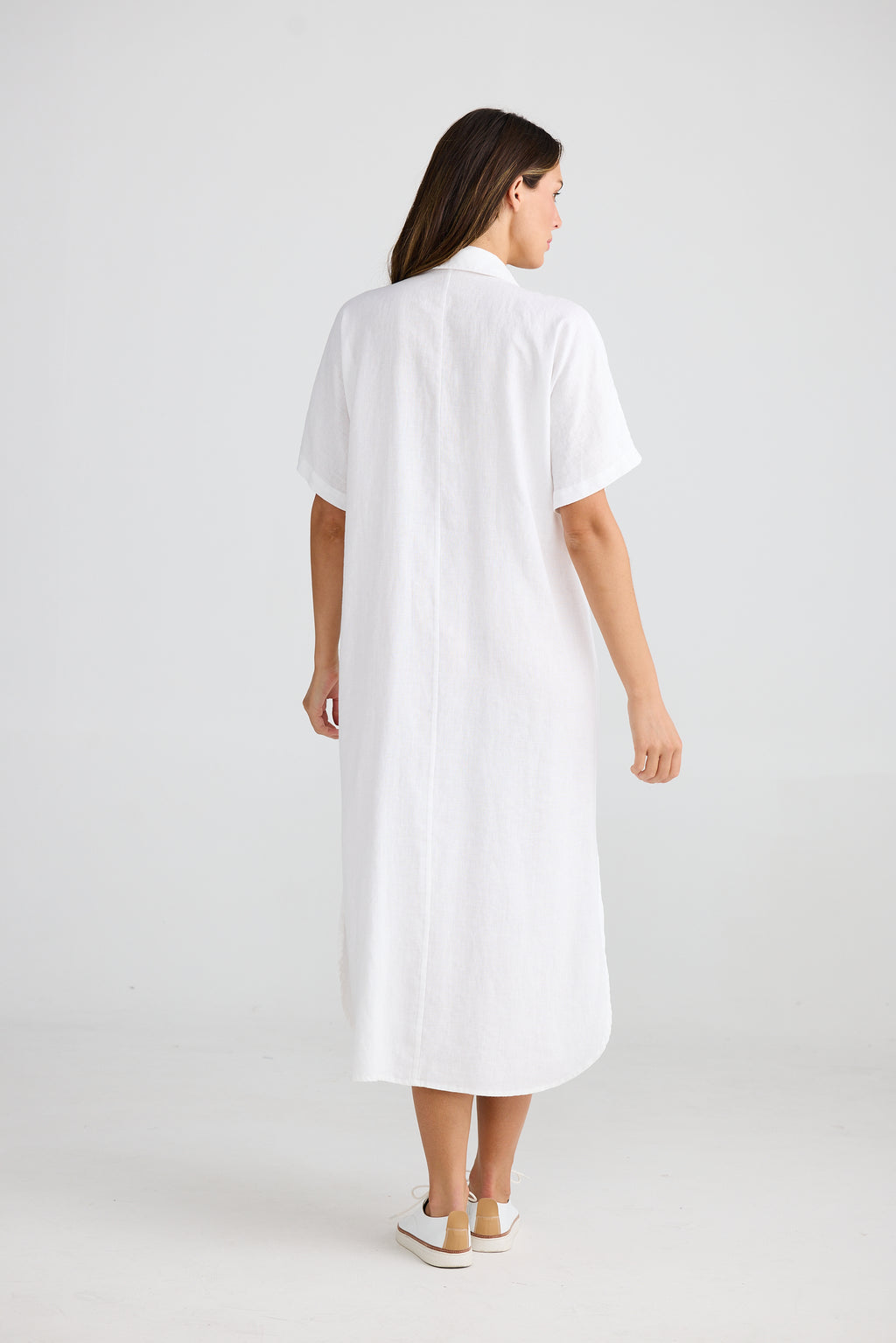 Wander Dress White