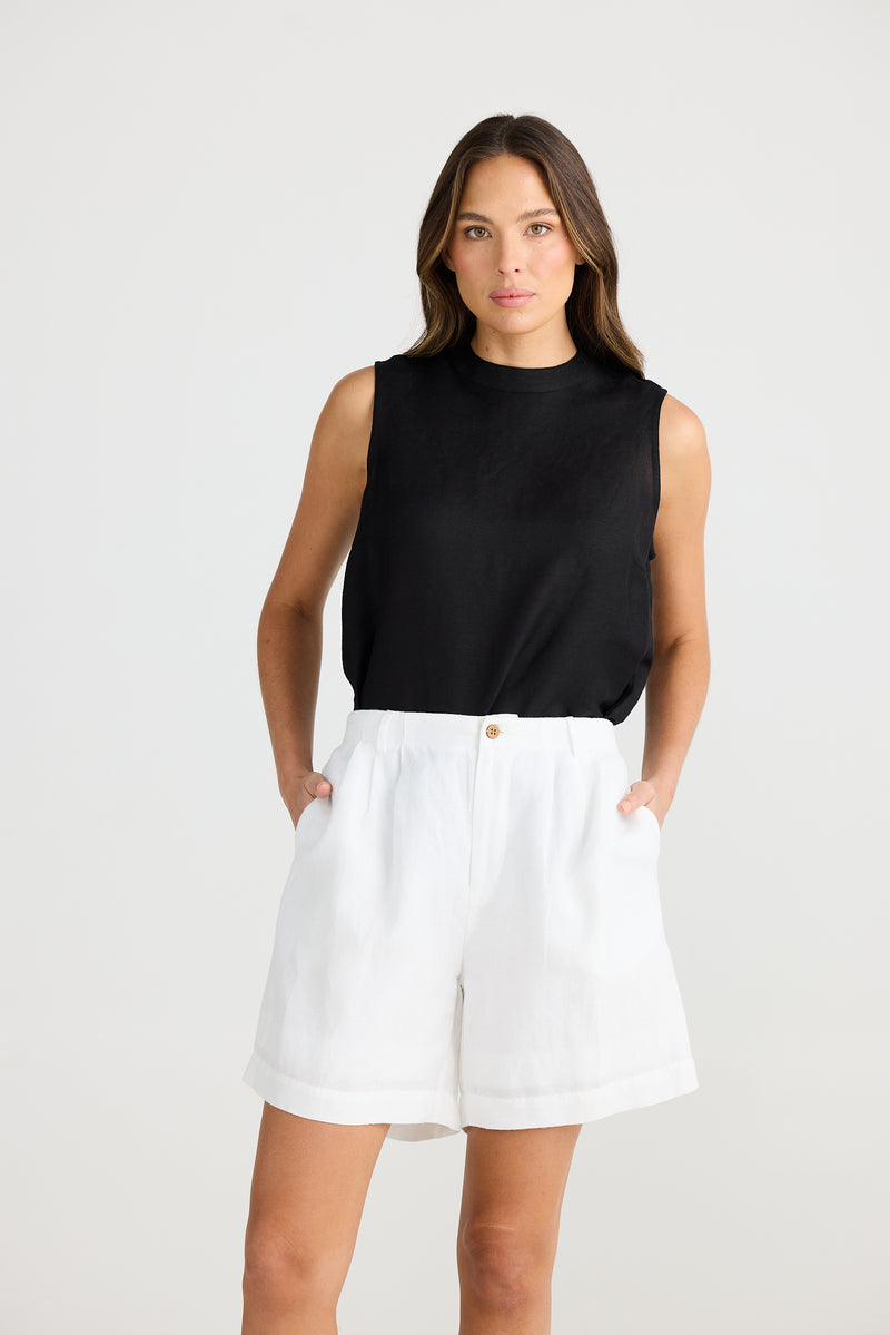 Mandalay Shorts White