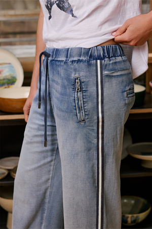 Glam Track Pant Silver Stripe