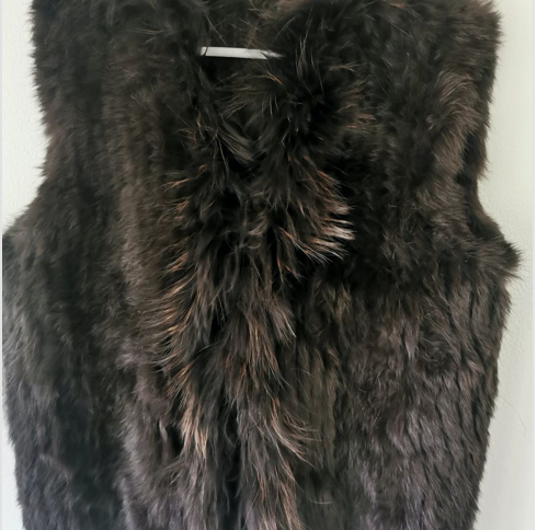 Classic Short Fur Vest Olive